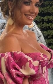 vaso_laskaraki_sexy-nipslip-3-800x1200.jpg