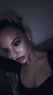 SnapTik-dot-Kim-b02d33c79bf0fca48eda8a4a3e707ce9.jpeg