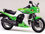 Kawasaki GPZ900R 90.jpg