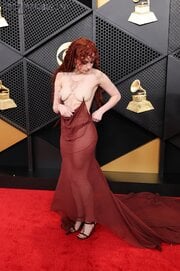 Chappell-Roan-Nude-Grammy-TheFappening.Pro-7.jpg