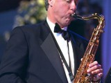 bill_clinton playing saxophone.jpg