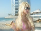 zahia-dehar-dubai-1.jpg