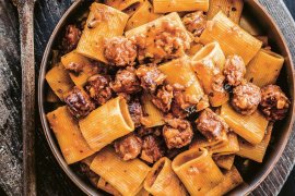 paccheri-with-pork-sausage-91974-2.jpg