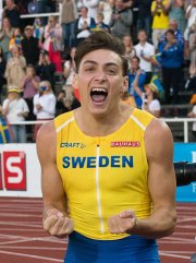 Armand_Duplantis_after_his_6.0_m_jump-1.jpg