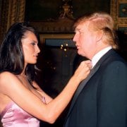 melania-trump-donald-unwanted-touching.jpg