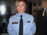 military_woman_iceland_police_000026.jpg