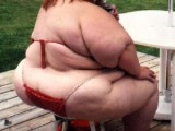 huge-fat-woman-on-small-chair.jpg