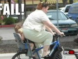 parenting-fail-fat-kid-in-back.jpg