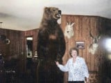 wtf_pics-old-lady-with-bear.jpg