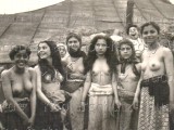 Gypsy_Girls_in_Hungary_WWII.jpg