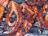 2009103016749_Octopus-grilling_320.jpg