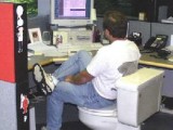 computer-toilet-Ec9E.jpg