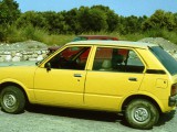 Suzuki_Alto_1982_Crete_with_Subaru_competitor_i.jpg