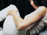 angelina-jolie-tattoo-buttocks.jpg