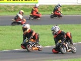 800px-Dutch_Minibike_race_Lelystad.jpg