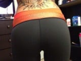 13-whats-not-to-love-about-yoga-pants-part.jpg