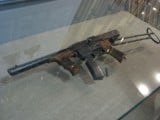 800px-AK-SMG-1942.jpg