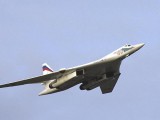 Kremlin_Tupolev_Tu-160.jpg