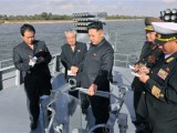 678037_kim-jong-un-submar_2931693b.jpg