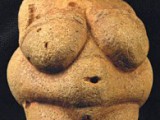 VenusOfWillendorf2.jpg