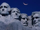 Mount-Rushmore_1403416i.jpg