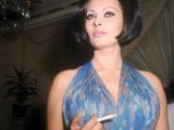 sophia-loren-smoking.jpg