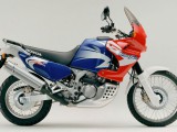 Africa-Twin-XRV750-RD07-99-03.jpg