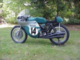 benelli 250 racer replica.jpg