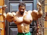 synthol-pecs-guy.jpg