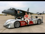 2006-Audi-R10-TD1-versus-Harrier-Jet-Fighter-Alan-McNish-and-pilot-Pete-Keenlyside-1024x768.jpg