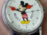 mickey mouse watch.jpg