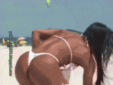 cute-butt-ass-gifs-beach-3.gif