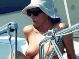 monica_bellucci_topless_0921.jpg