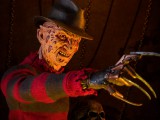 a-nightmare-on-elm-street-freedy-krueger-premium-format-figure-sideshow-feature-300366.jpg