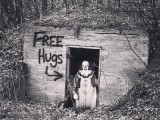 free hugs.JPG