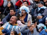 1392561_argentina-world_cup-fans.jpg