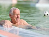 depositphotos_76682875-stock-photo-old-man-in-the-pool.jpg