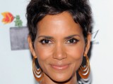 halle-berry-9542339-1-402.jpg