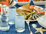 ouzo-potiria-karafaki.jpg