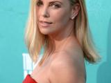 CHARLIZE-THERON-at-MTV-Movie-Awards-2012-at-Universal-Studios-in-Los-Angeles-15-535x790.jpg