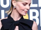 Charlize+Theron+76th+Annual+Golden+Globe+Awards+H4SPhiEeuF8l.jpg