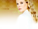 kim_basinger_3.jpg