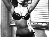 sophia-loren-bikini.jpg