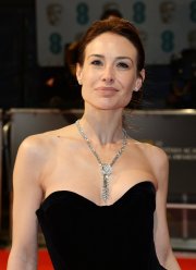 Claire-Forlani.jpg