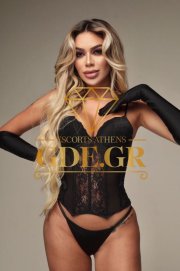 ZAIRA-STUNNING-BLONDE-LATIN-VIP-GIRL-IN-ATHENS-7.jpeg