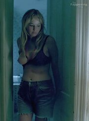 Jennifer-Lawrence-Nude-Sexy-Die-My-Love-3-The-Fappening-Blog-1.jpg